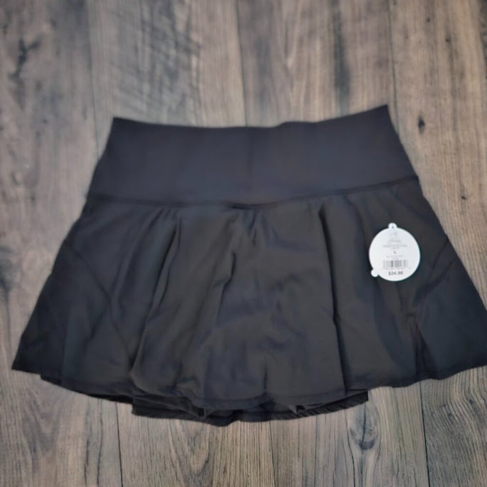NWT Buc-ees Black Skort Size L